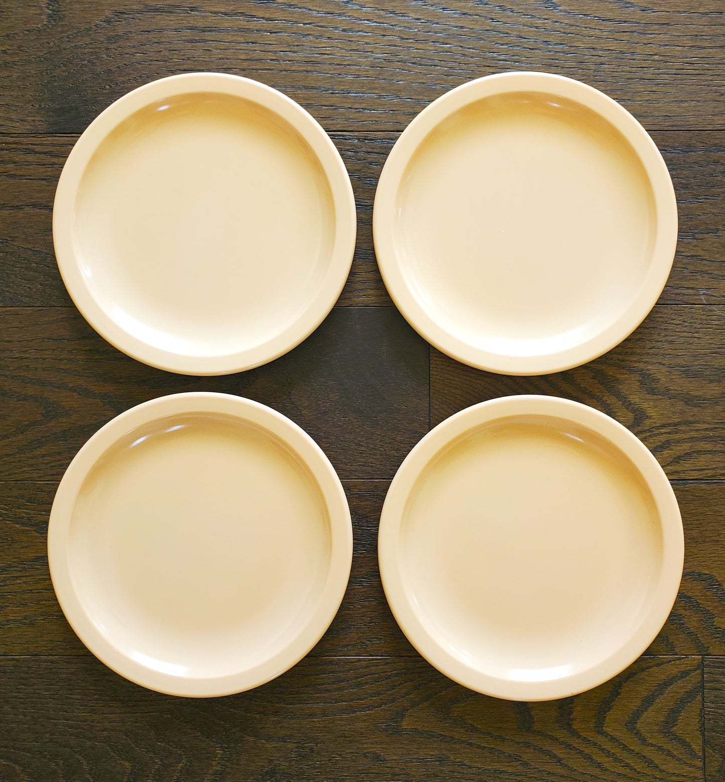 1950's Texas Ware Melamine Plates Light Peach Bread Dessert Snacks Set of 4