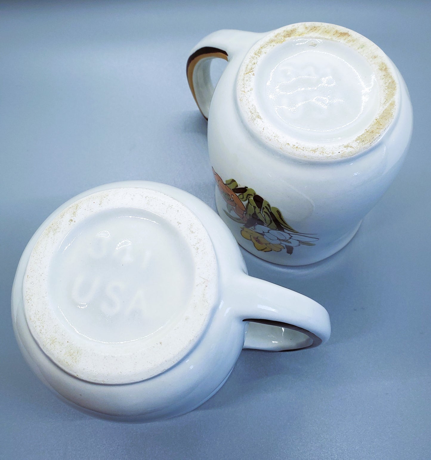 1970's USA Pottery Mugs Floral Design Vintage Set of Two
